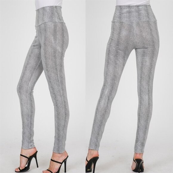 WHITE SNAKE PRINT PANTS - Picture 2 of 9